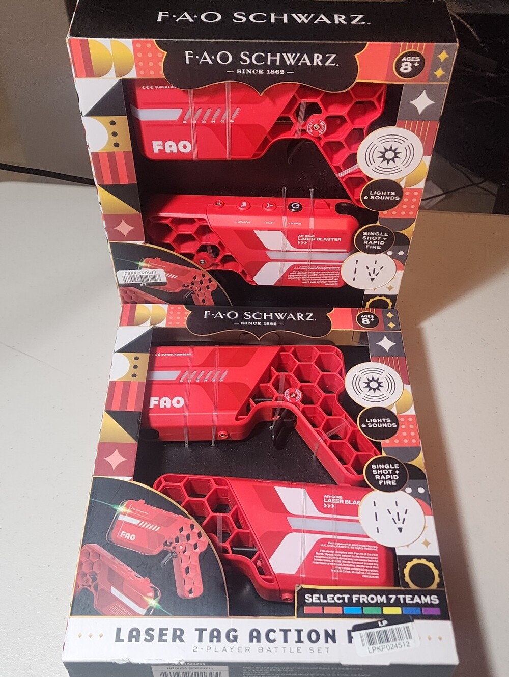 2 Brand New FAO Schwarz Laser Tag  Pack 4 Player Battle 2 Set Lights & Sounds